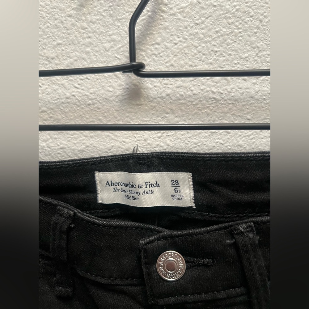Abercrombie & Fitch Black Jeans The Super Skinny Ankle Mid Rise Denim Size 28 6S - Picture 3 of 4